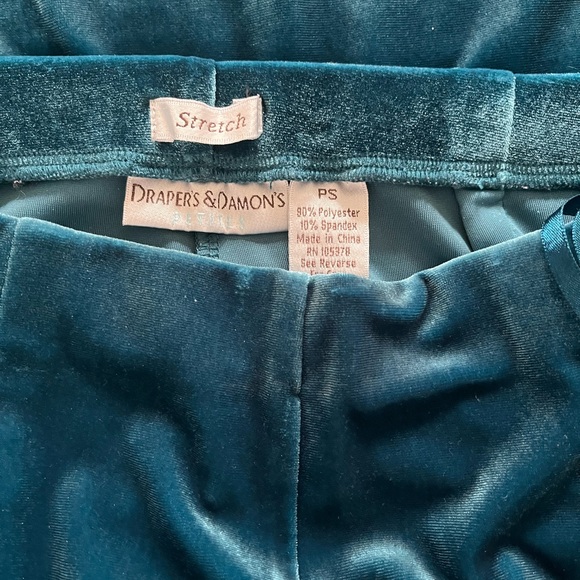 Drapers and Damon’s set of pants and sleeves less top in velour - Picture 4 of 6